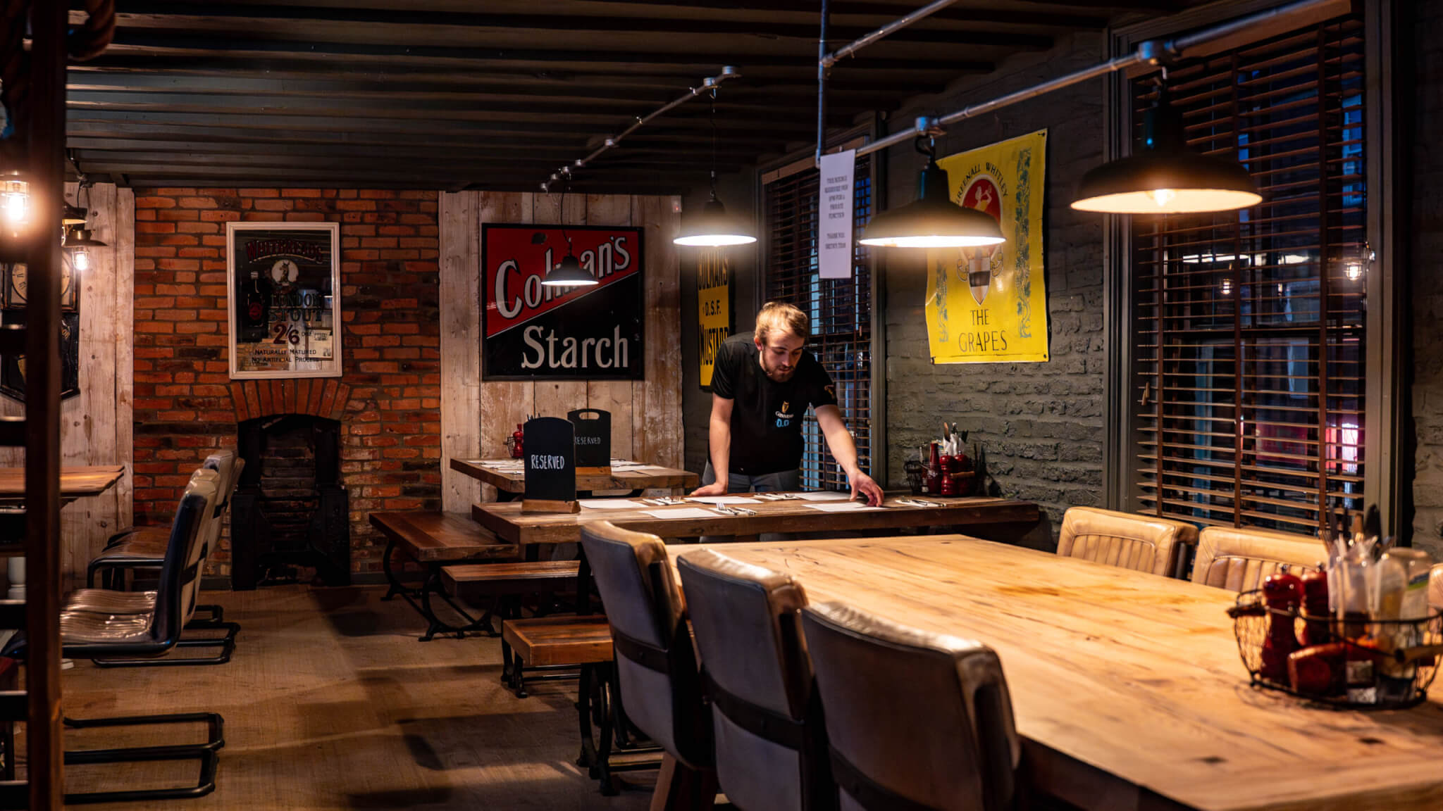 Smiths Bourne Private Dining scaled